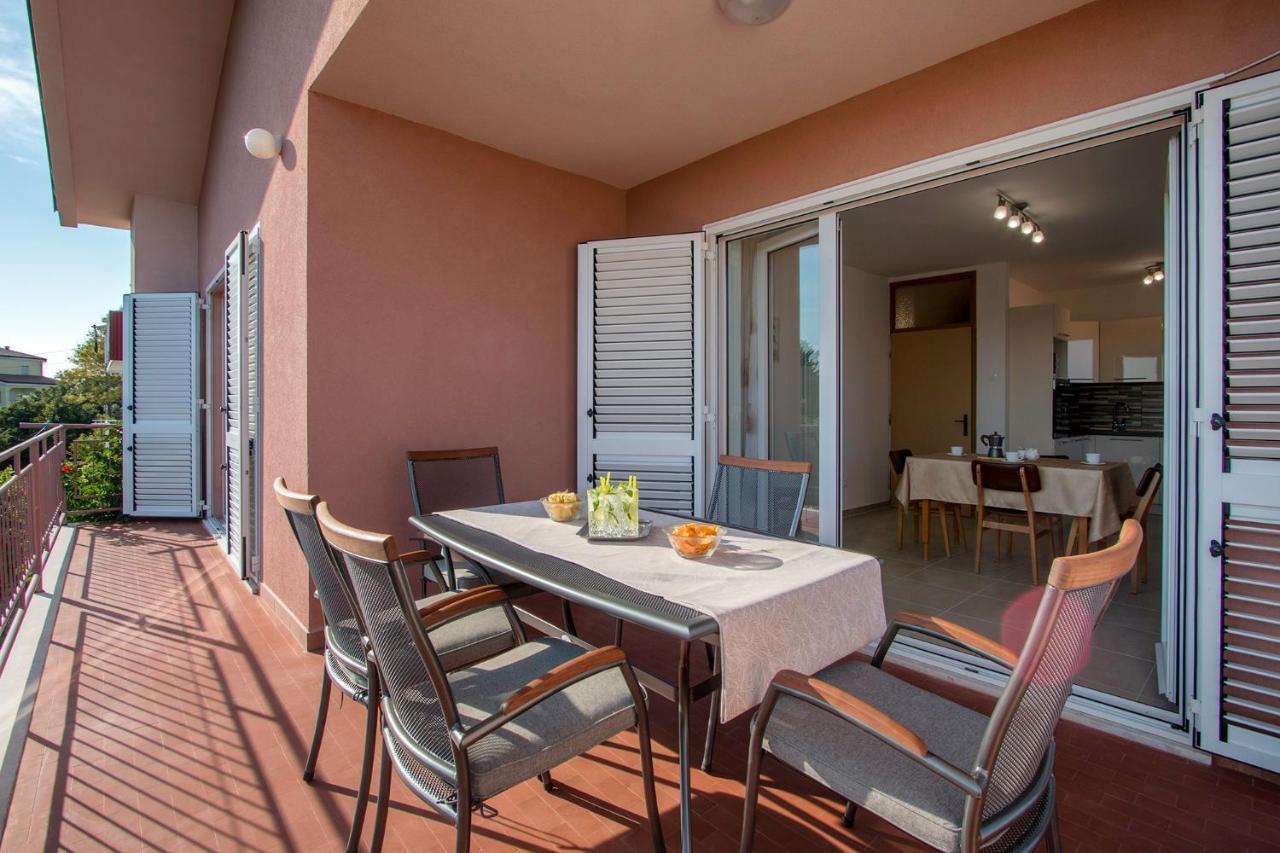 Apartment Rubina With Secure Parking Medulin Buitenkant foto