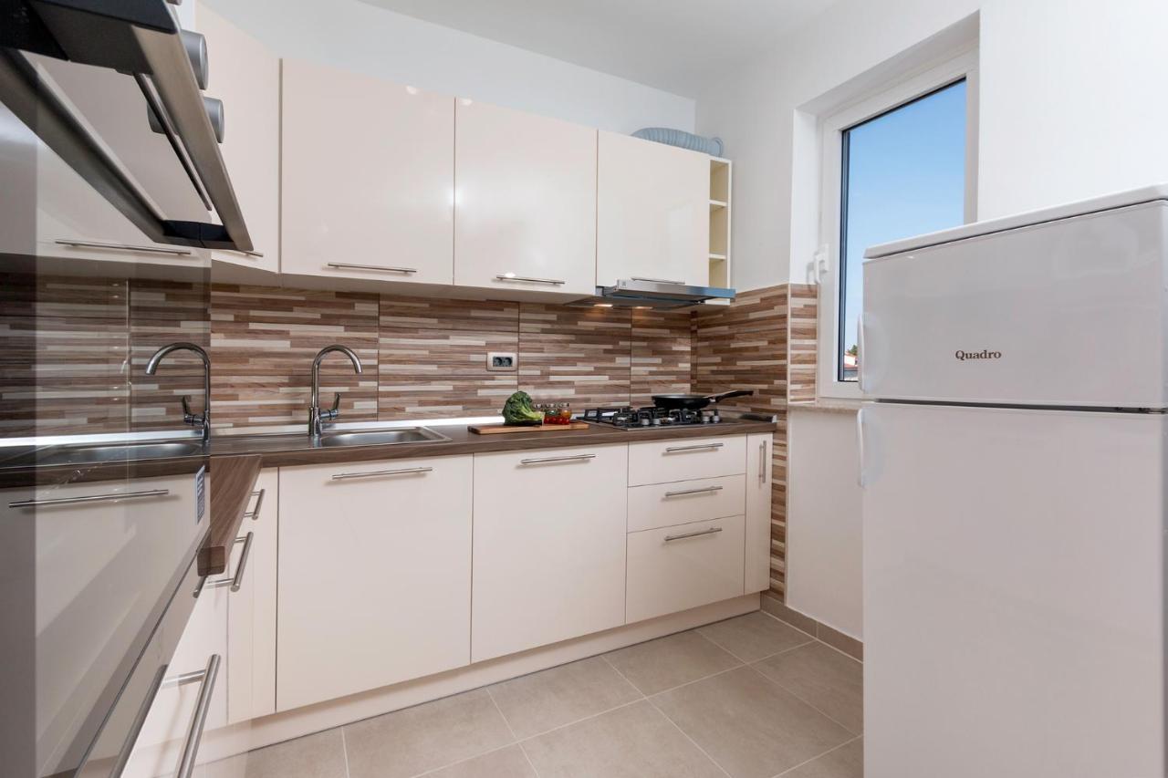 Apartment Rubina With Secure Parking Medulin Buitenkant foto
